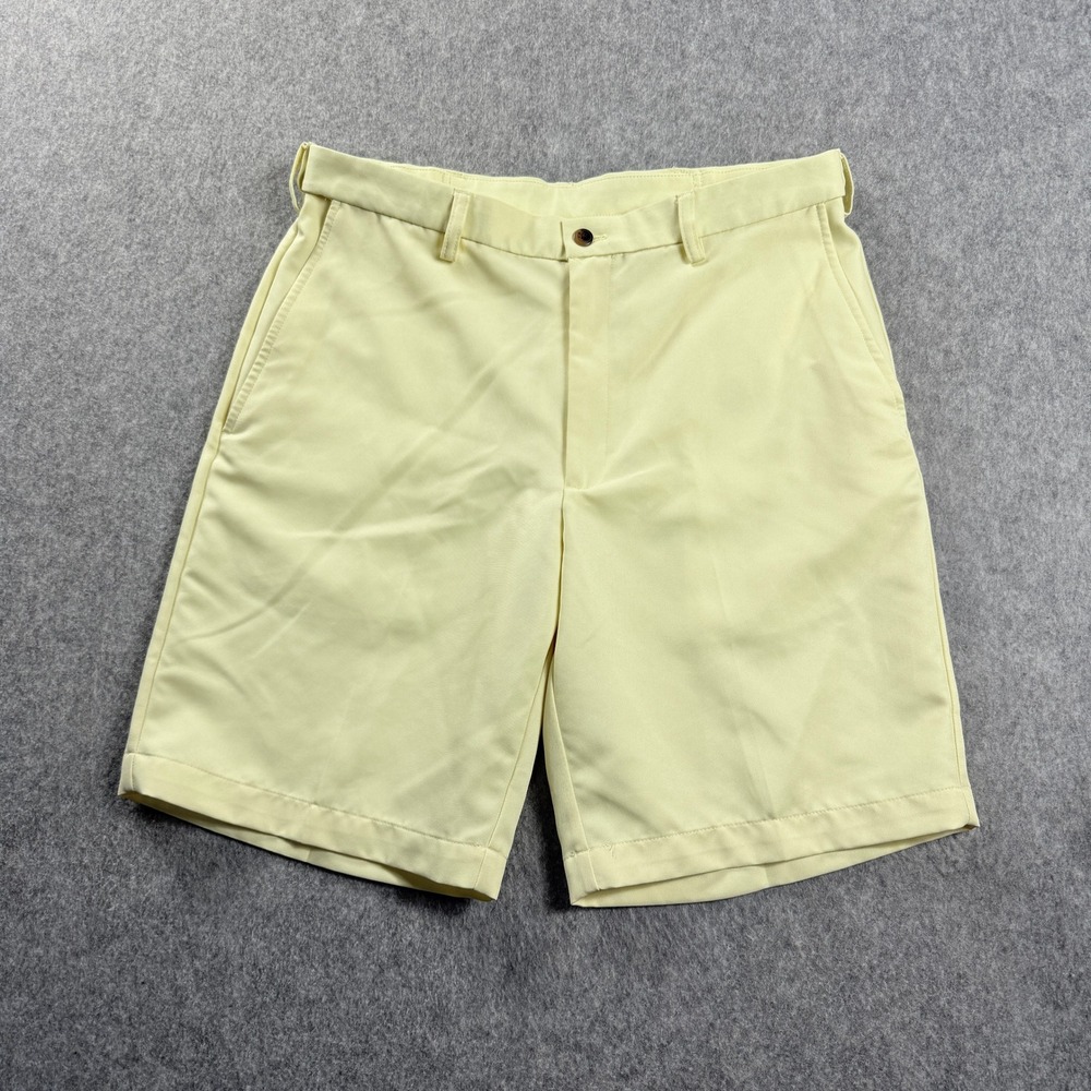 Haggar‎ Men's Shorts 32 Light/Butter Yellow Flat Front Casual Summer